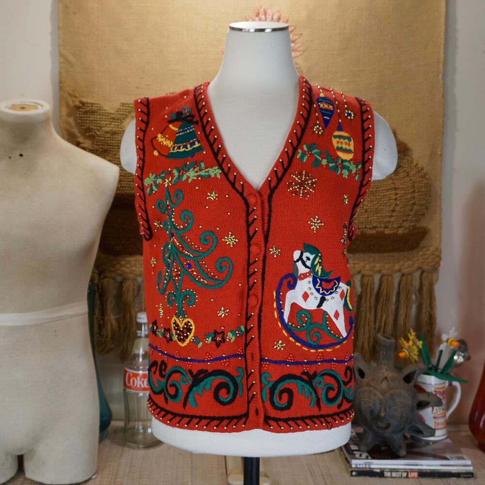Vintage christmas embroidery holiday graphic vest